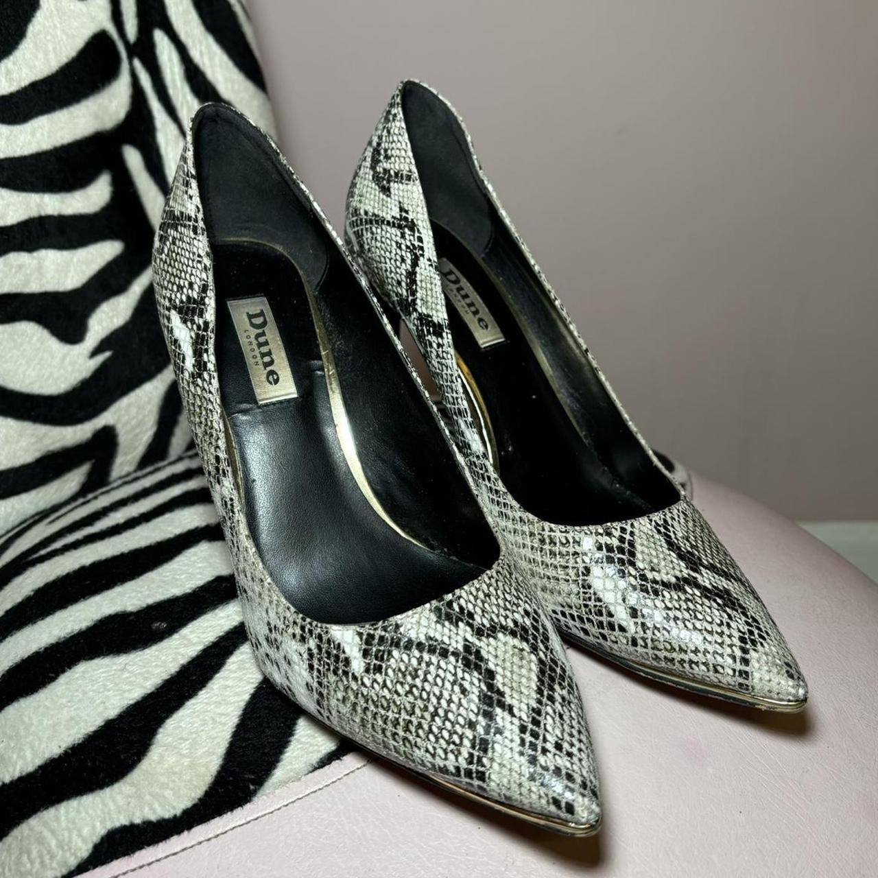 Vintage Y2k snakeskin heels by Dune