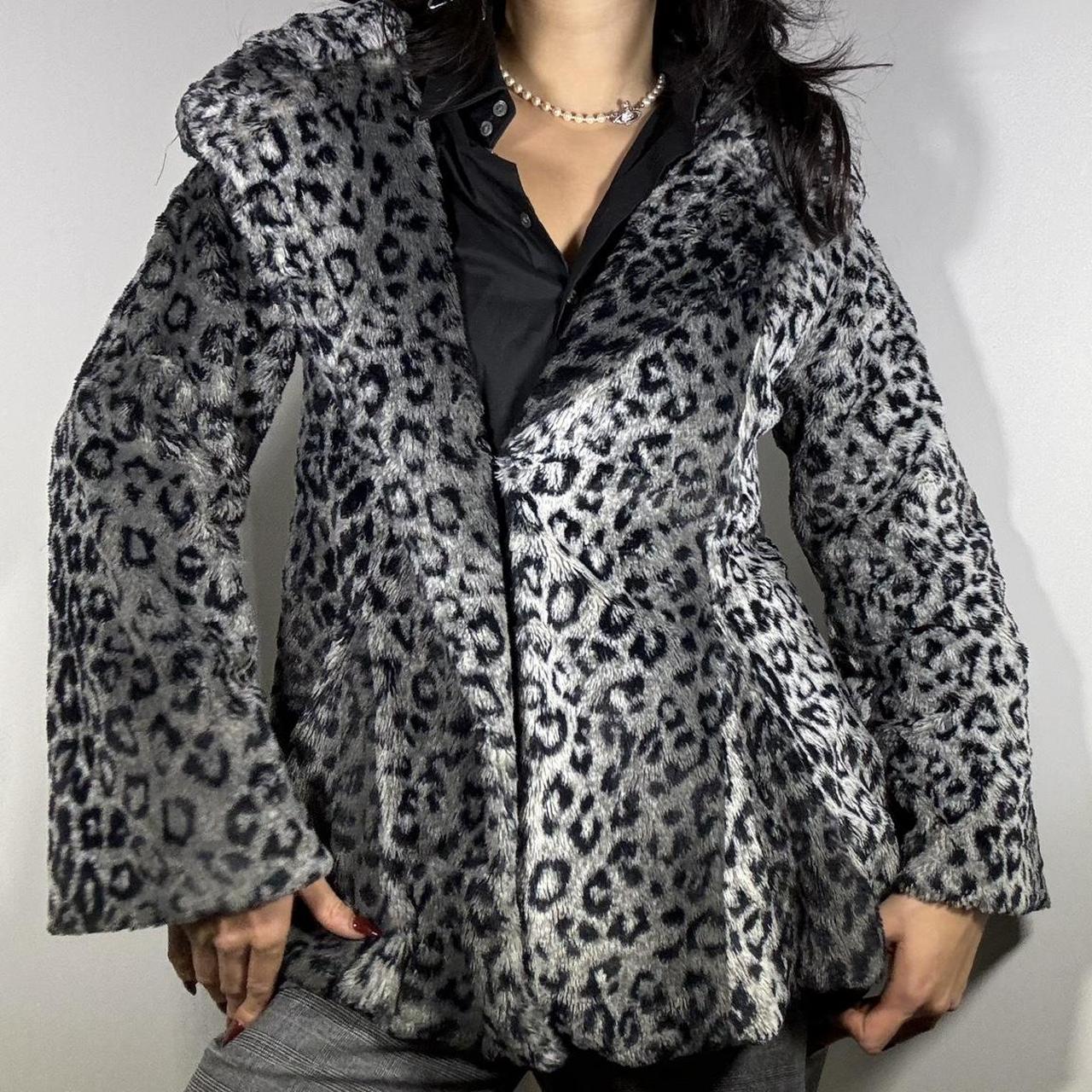 Vintage 2000s Leopard Print Fur Coat by Melody