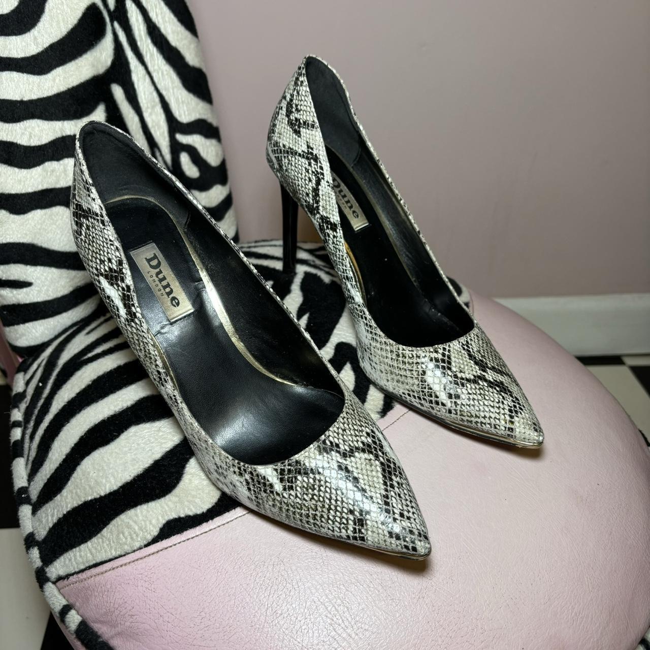 Vintage Y2k snakeskin heels by Dune