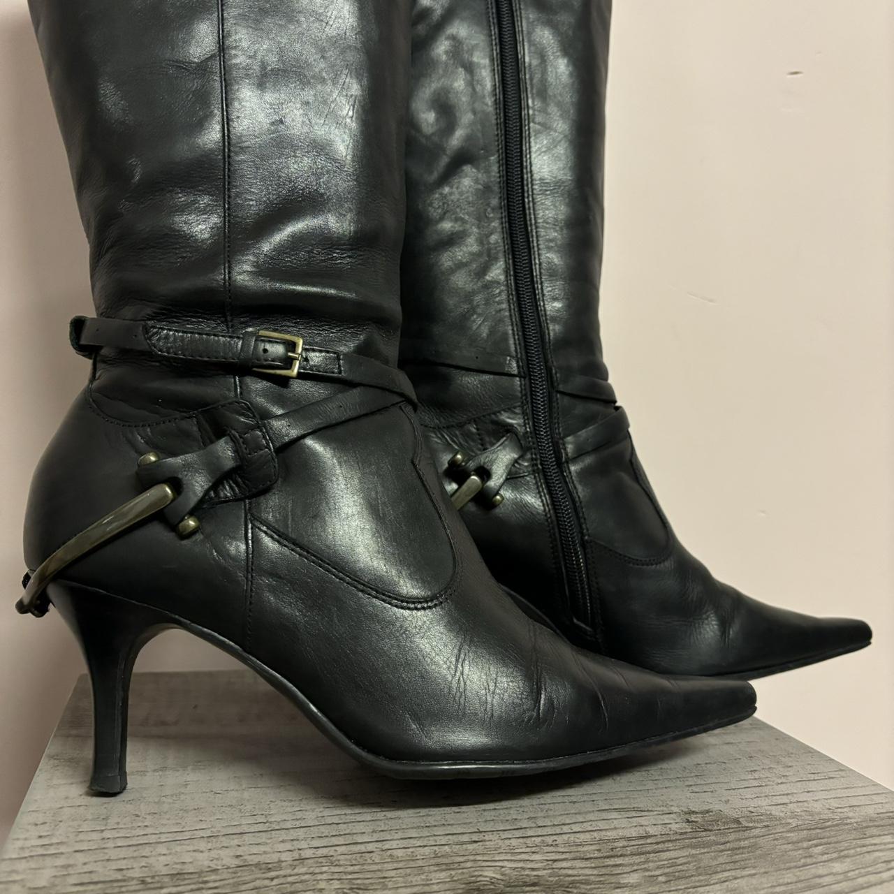 Vintage y2k leather boots by Flexsole Evan’s