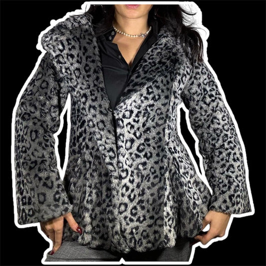 Vintage 2000s Leopard Print Fur Coat by Melody