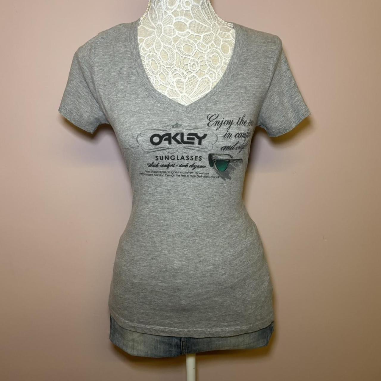 Vintage Y2k Oakley Tshirt